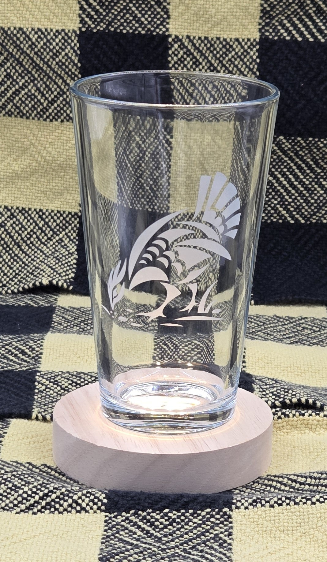 Laser Engraved Wildlife Pint Glass